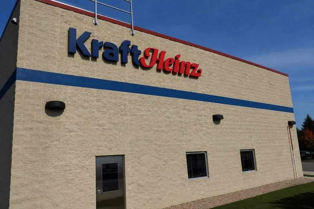 Kraft Heinz Stock Jumps After Q1 Sales Beat Puts CEO’s $600 Million Turnaround in Play