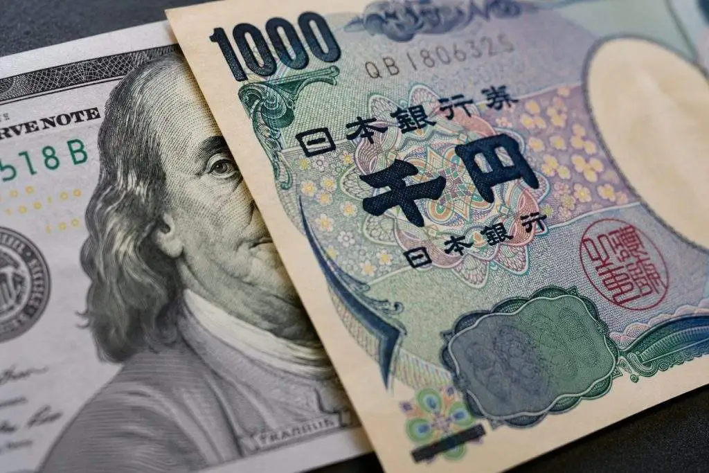 Yen Intervention Fades Fast as USD/JPY Snaps Back Toward 158