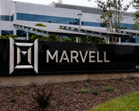 Marvell Technology Stock Jumps as Wall Street Chases the AI Networking Trade Before Earnings