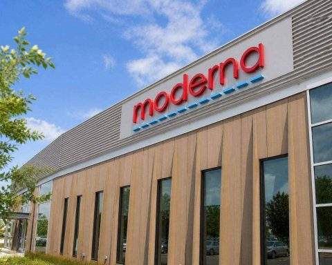 Moderna Stock Gets Fresh Hantavirus Jolt As Cruise-Ship Outbreak Widens