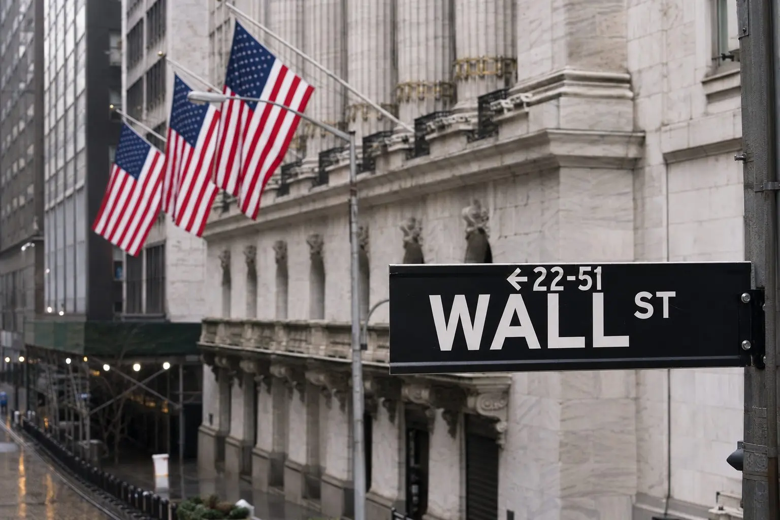 Nasdaq gives up after-hours gains as oil and yields weigh on Wall Street rally
