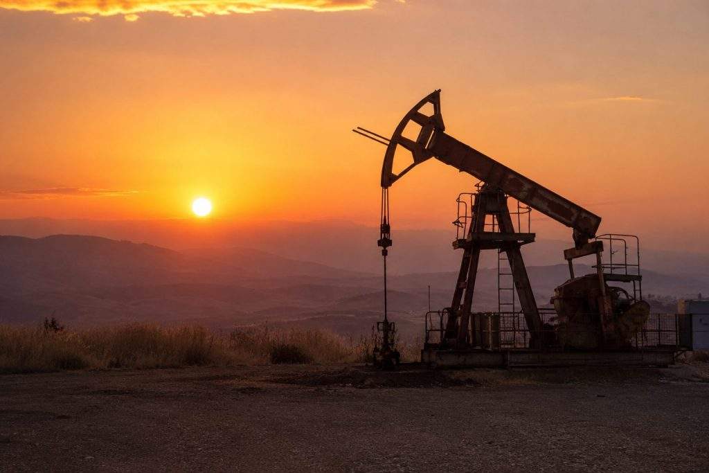 Oil Price Forecast This Week: Brent’s 6% Slide Leaves Traders Staring at $120 Risk