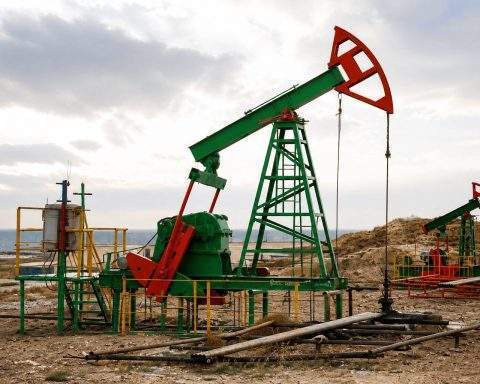 Oil Shock Hits Wall Street Again as UBS Says Investors Are Missing the Bigger Risk