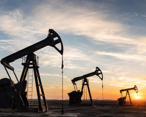 Oil Slips, but the Real Trade Is Still Hormuz Risk