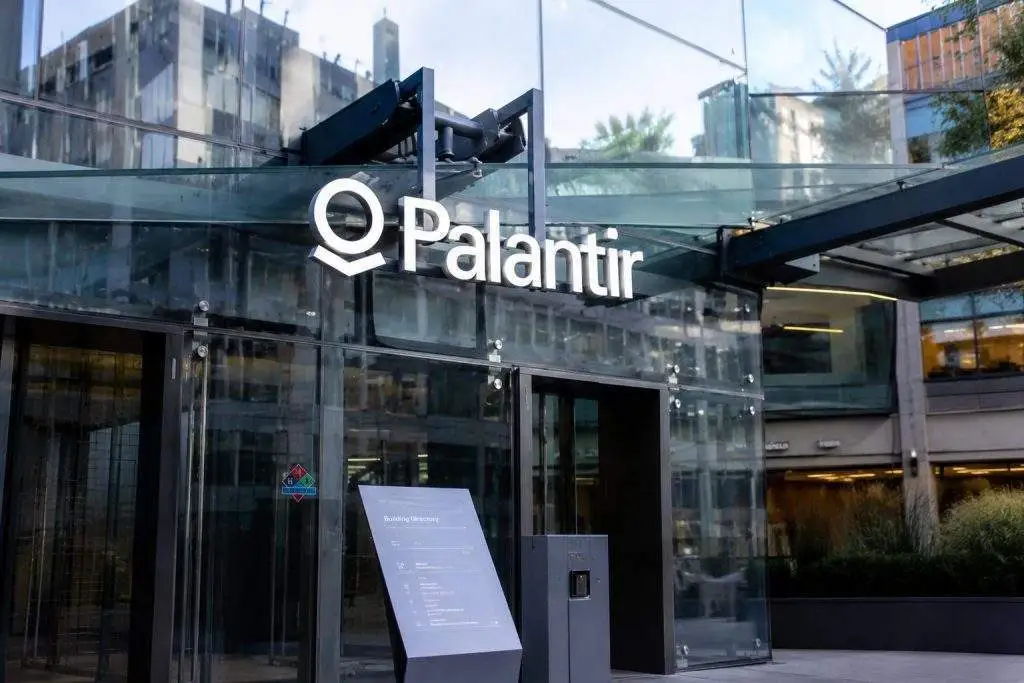 Palantir Stock Just Sank After a Blowout Quarter. Wall Street Is Finding the One Thing It Didn’t Like