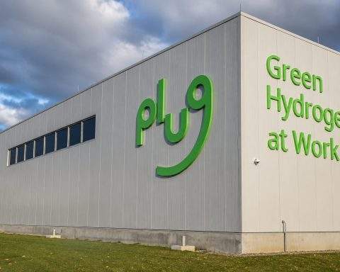Plug Power Heads Into Key Week After Drop and UK Hydrogen Project News