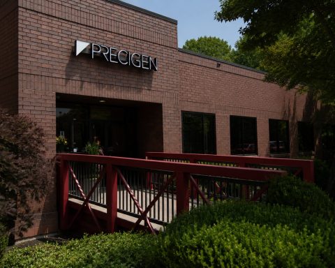 Precigen Stock Jumps as Papzimeos Sales Change the Story for PGEN Investors