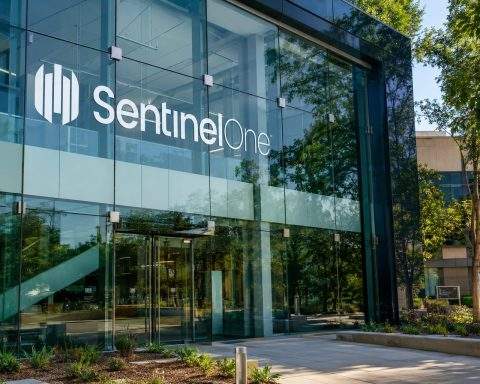 SentinelOne Sinks After Forecast Disappoints, Plans to Cut 8% of Jobs