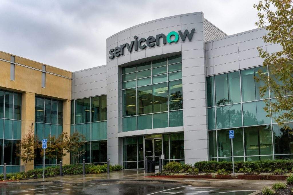 ServiceNow Stock Faces Wall Street Test as AI Push Fights ‘SaaSpocalypse’ Fears