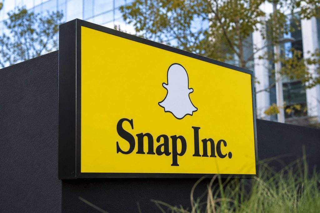 Snap Stock Slides After Q1 Revenue Jump As Perplexity Deal Ends And Guidance Stays Cautious