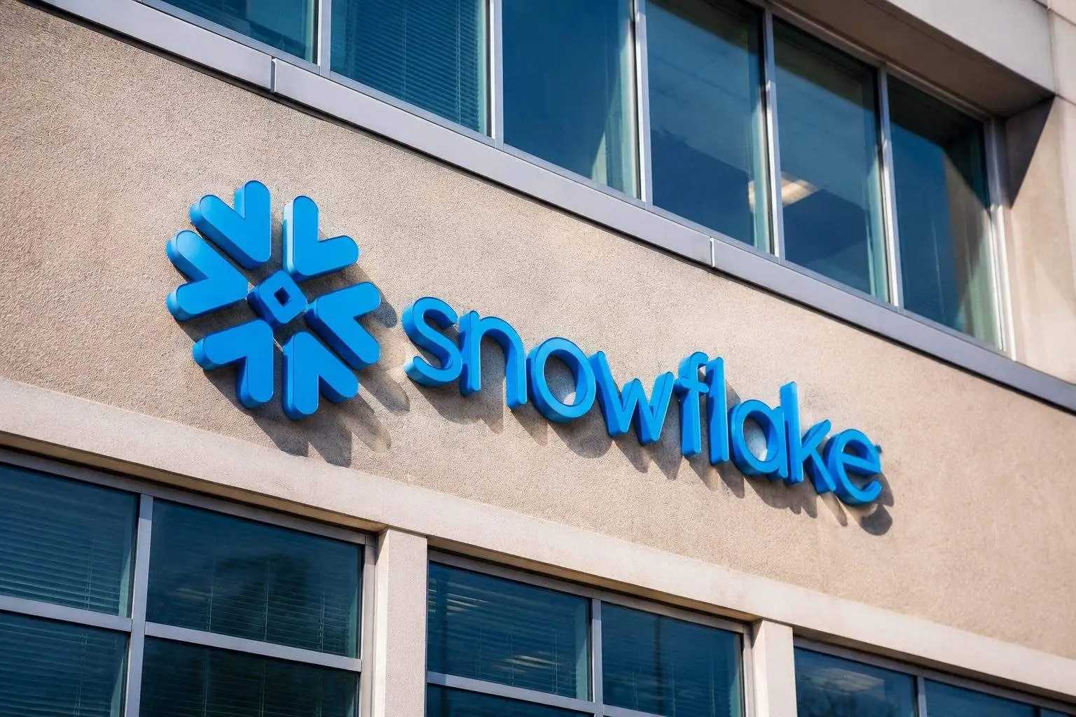 Snowflake Stock Just Jumped. Now Comes the AI Test Wall Street Won’t Ignore