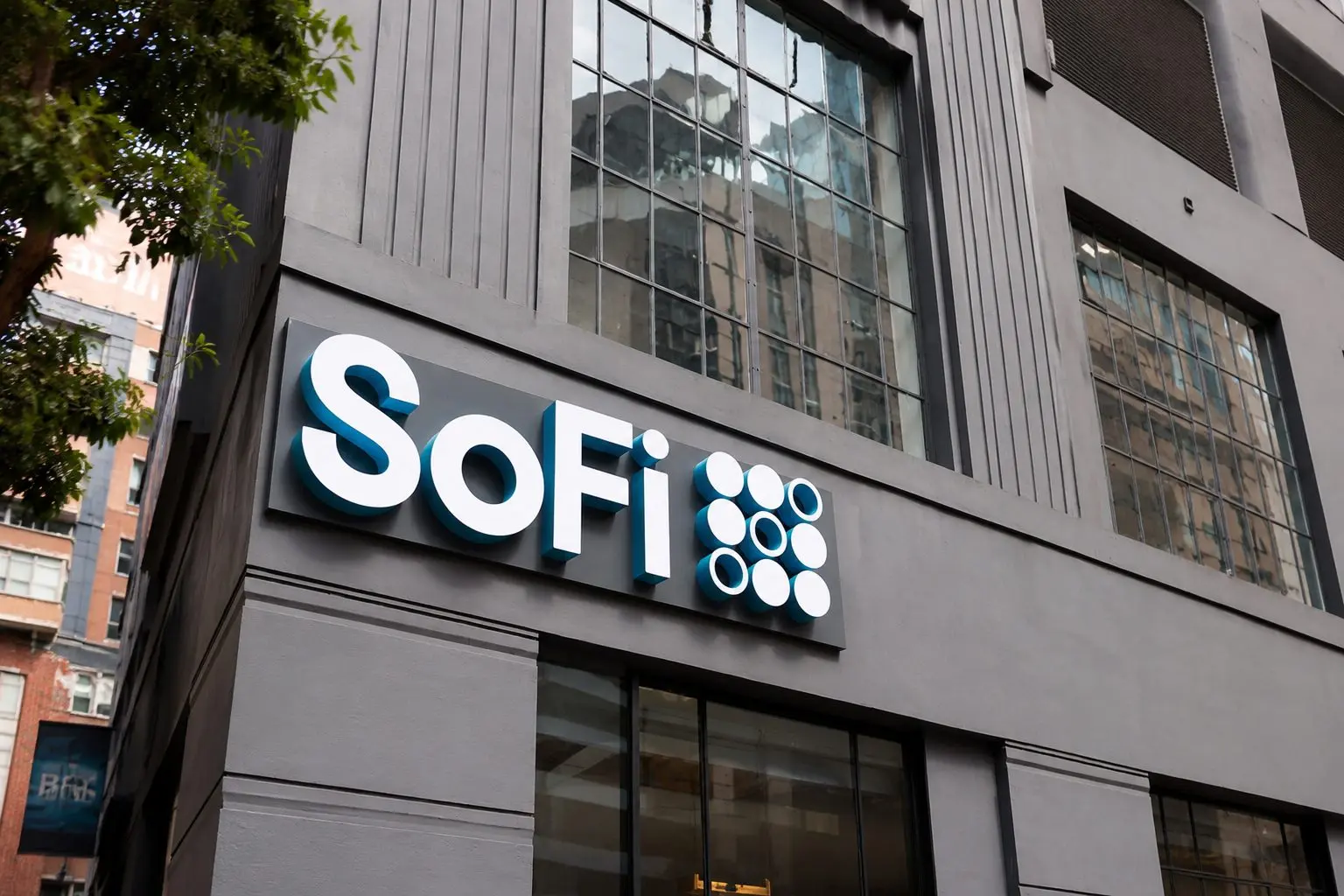 SoFi Bought a Key IPO Access Tool. The Stock Is Still Telling a More Cautious Story