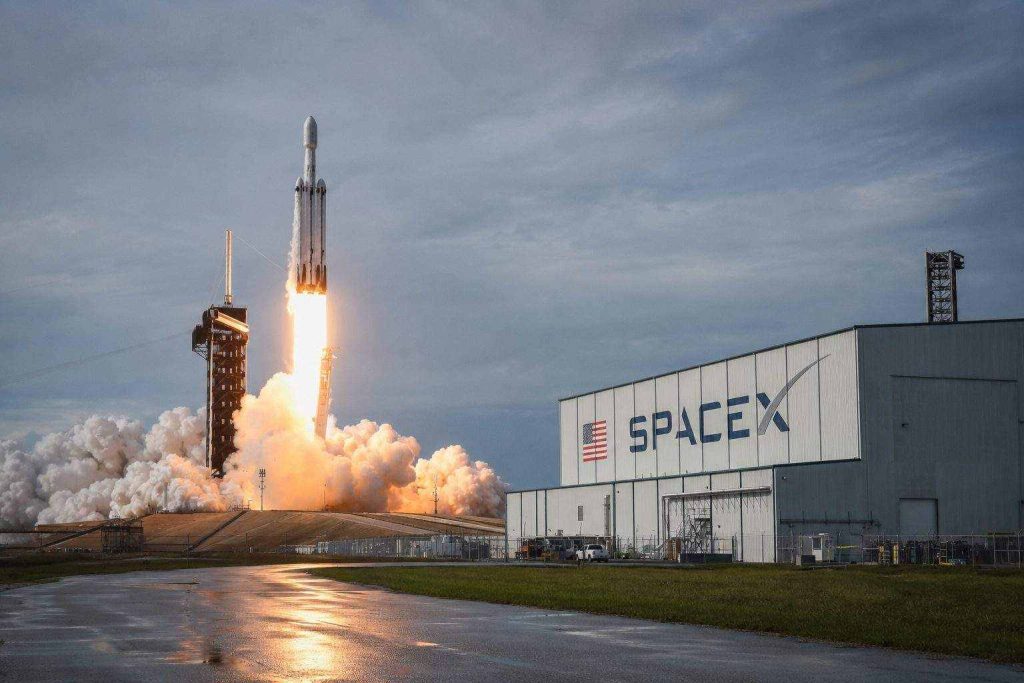 SpaceX Nasdaq Listing Draws Closer as IPO Timeline Accelerates