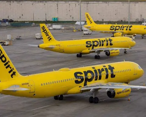 Spirit Aviation Holdings Stock Wipeout Nears as Spirit Airlines Shutdown Turns to Asset Sale