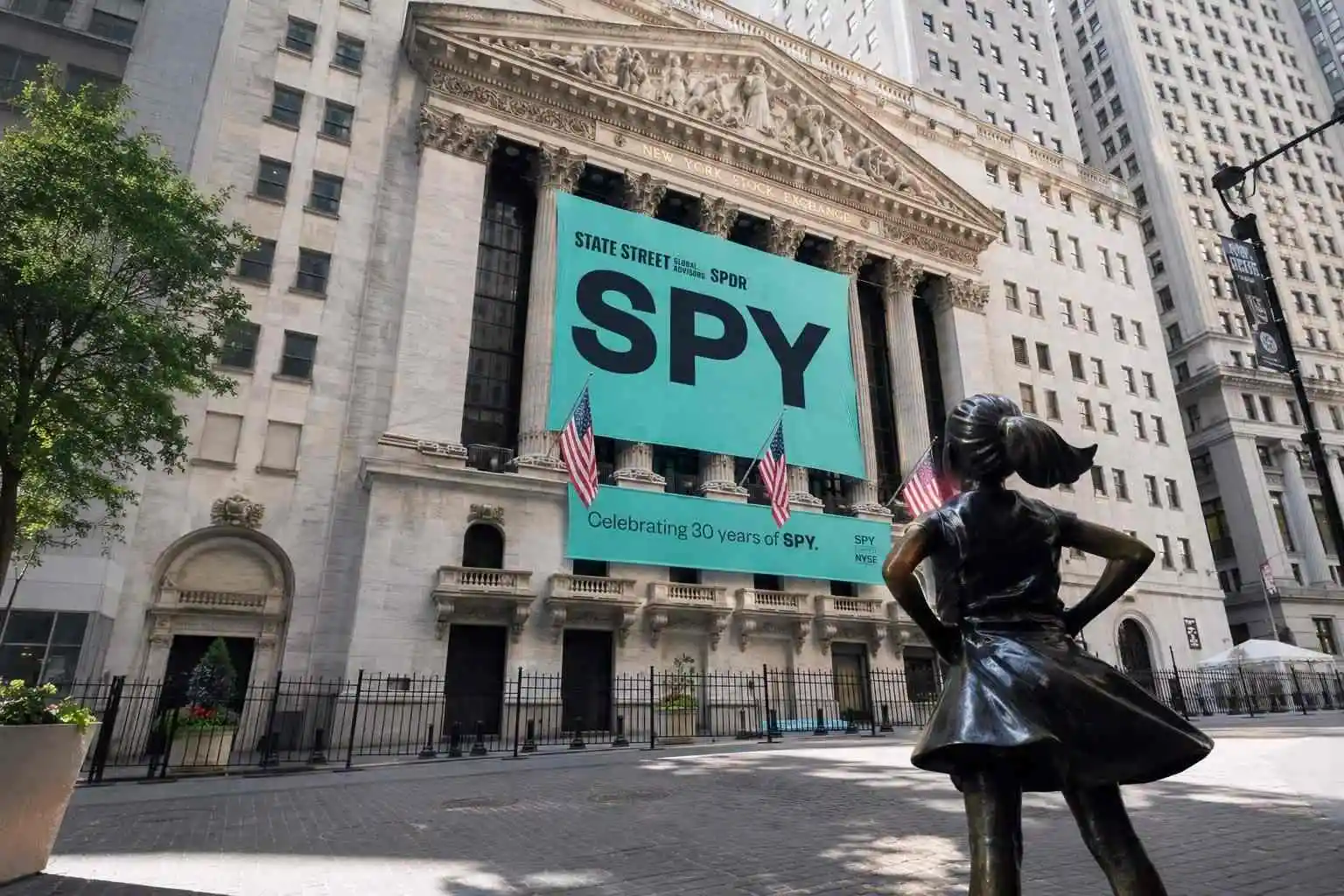 SPY ends session at $742.09 as pair of megacap earnings put index concentration in focus