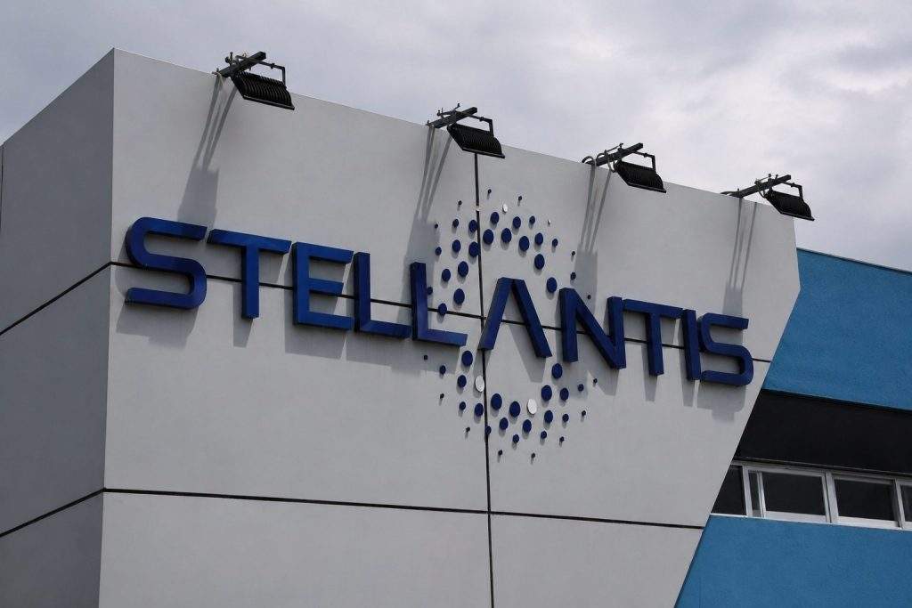 Stellantis Launches $70 Billion Overhaul With Focus on Jeep, Ram, China