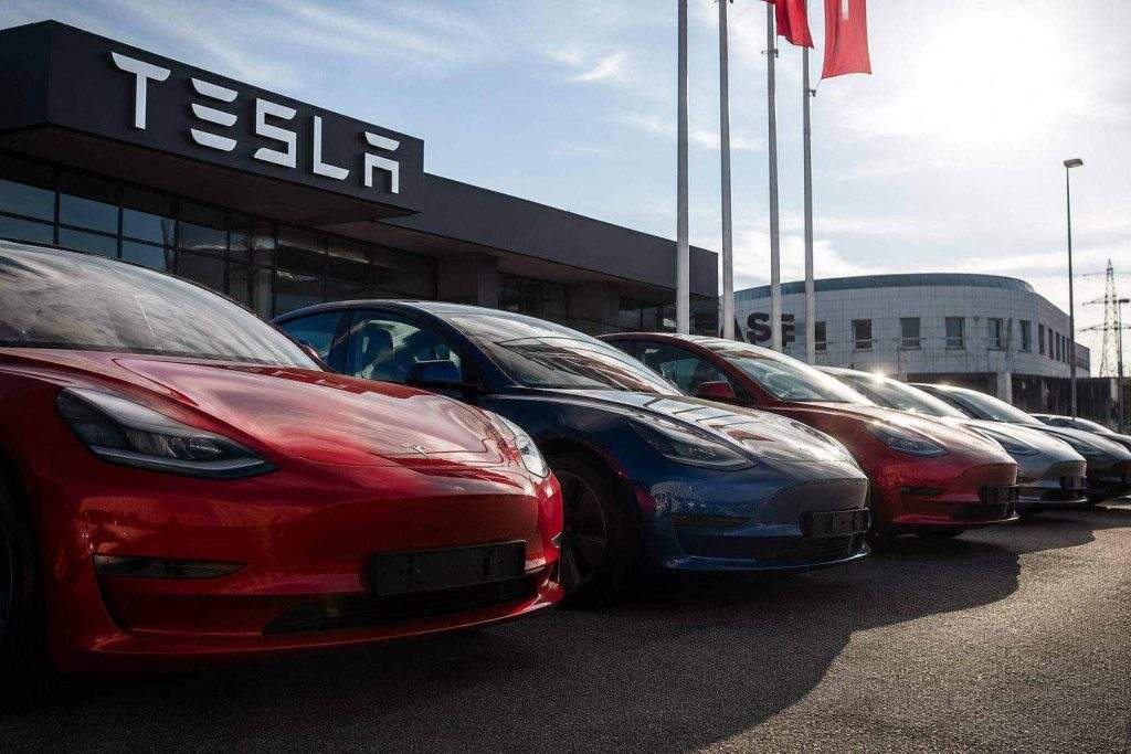 Tesla Stock Is Back in the Spotlight After a 219,000-Car Recall. The Bigger Issue Is Europe.