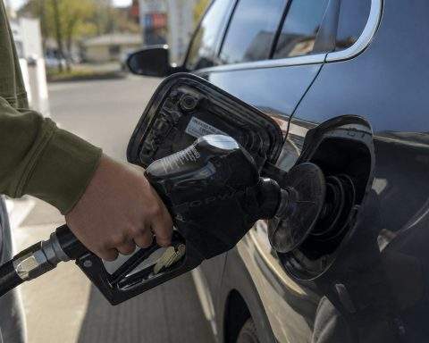 Trump’s Gas Tax Holiday Door Opens as $4.52 Gas Prices Hit Drivers