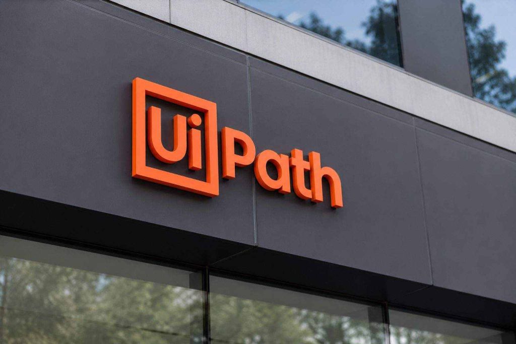 UiPath Shares Surge With AI Optimism Ahead of Earnings