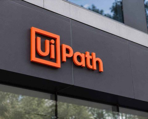 UiPath Rallies as AI Bets Take Spotlight Before Earnings Report