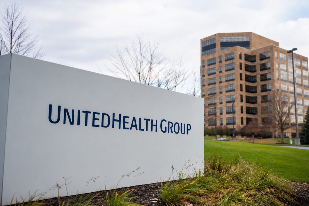 UnitedHealth Falls Premarket as Berkshire Sells Stake