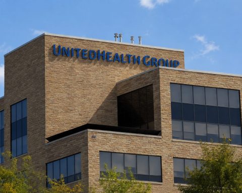 UnitedHealth Faces Monday Trading After Berkshire Sale and Friday Dip