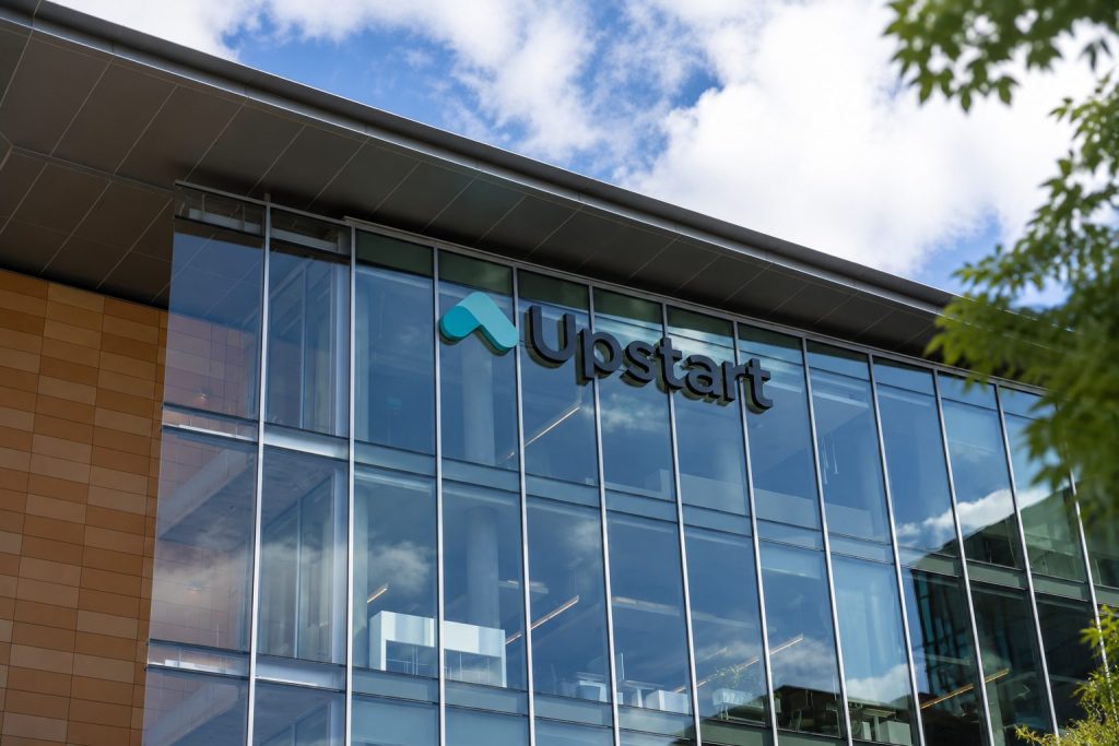 Upstart Stock Surges After CEO Paul Gu’s $1.38 Million Buy — Why the UPST Rally Matters