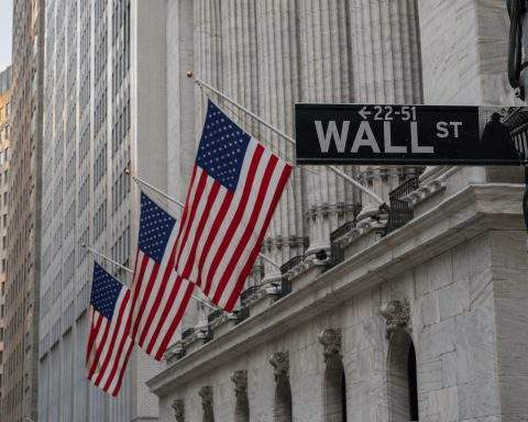 US Stock Market After-Hours Update: Futures Slip as Oil Jumps on Fresh Iran Fighting