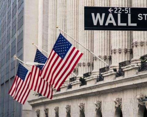 US Stock Market Today: Dow Slips Below 50,000 as S&P 500, Nasdaq Fight to Hold Record Highs