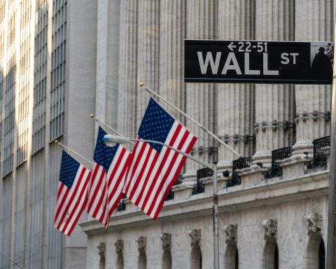 US Stock Market Today: Nasdaq Futures Slide Before CPI as Oil Shock Threatens Wall Street’s Record Run