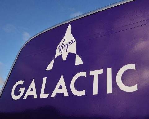 Virgin Galactic Stock Jumps 17% Before Earnings as Cash Burn Becomes the Real Test
