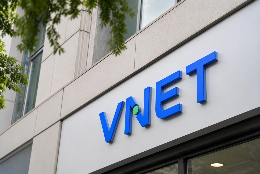 VNET Stock Surges as CATL-Linked Buyers Move for 38% Stake in China AI Data-Center Bet