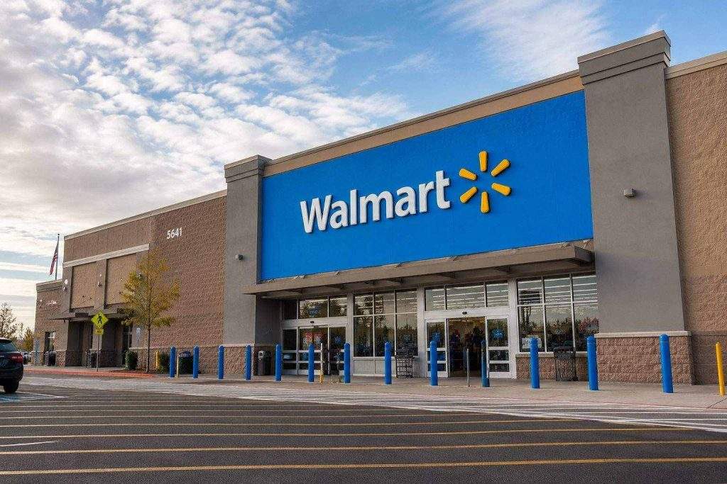 Walmart Analysts Hold $140 Target but Watch Gas Prices
