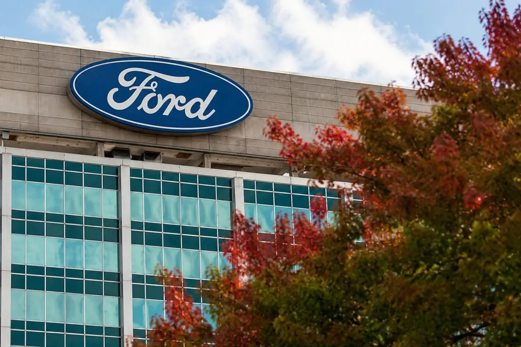 Why Ford Motor Company Stock Is Sliding After Its AI Data Center Rally