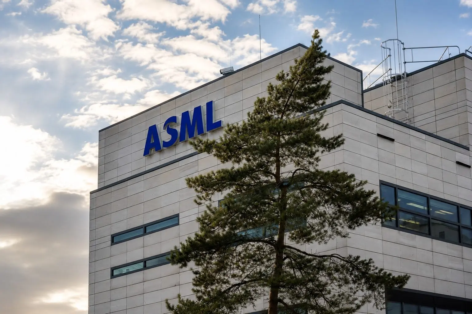 ASML draws fresh attention from Wall Street in AI push