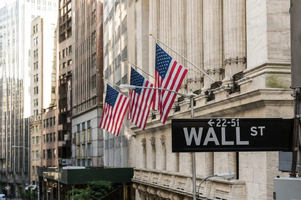 Nasdaq Drops After Hours as AI Stocks and Chip Names Fall
