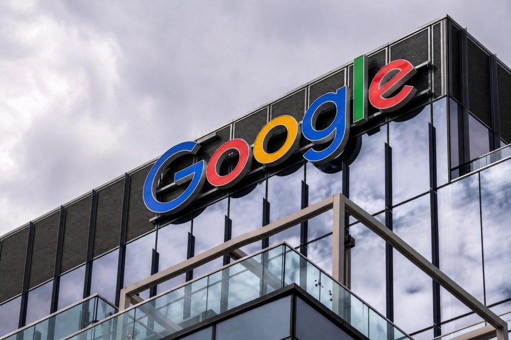 Alphabet (NASDAQ:GOOGL) addition to Dow hands Google stock a sevenfold index boost over Verizon (NYSE:VZ)