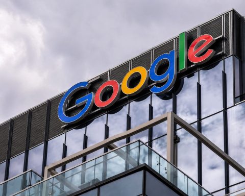Alphabet (NASDAQ:GOOGL) addition to Dow hands Google stock a sevenfold index boost over Verizon (NYSE:VZ)