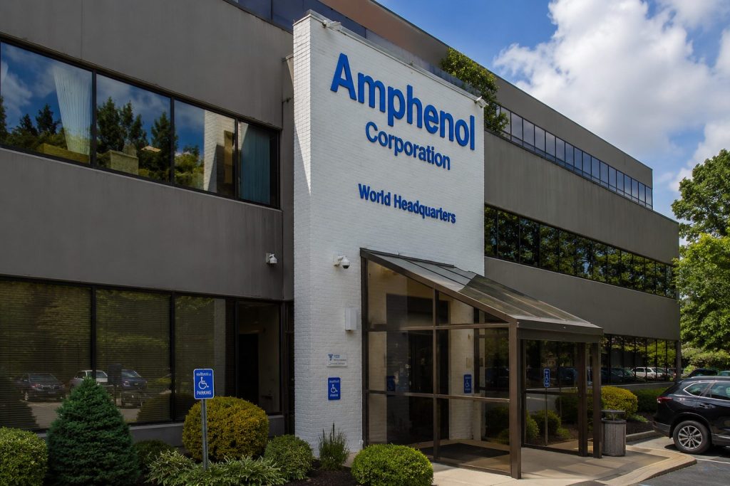 Amphenol (NYSE:APH) trades steady for the week as AI data center swings loom ahead of July earnings