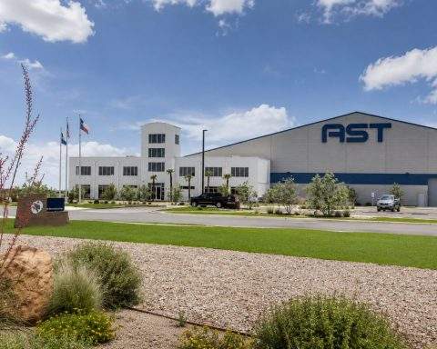 AST SpaceMobile Jumps After BlueBird Launch Date News