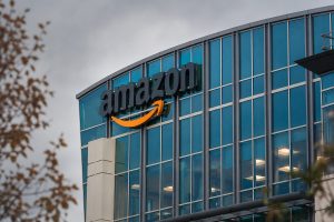Amazon (NASDAQ:AMZN) trades after Prime Day jump, AWS in focus as basket sizes shrink
