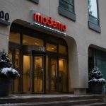 Moderna (NASDAQ:MRNA) surge puts stock above most analyst targets ahead of FDA review