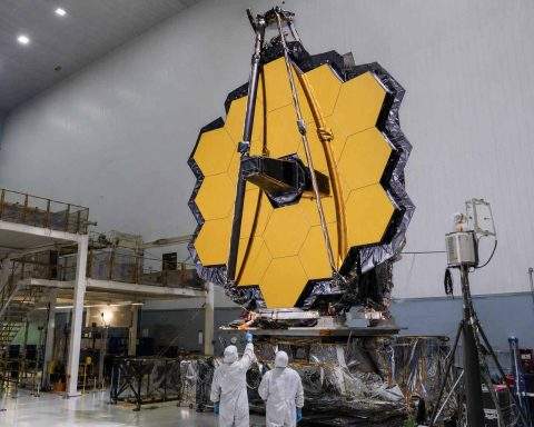 Webb Telescope spots every phase of star birth in Orion cloud