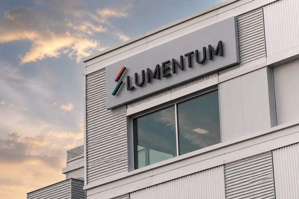 Lumentum Holdings (NASDAQ:LITE) rises as AI optics push lifts stock despite Nasdaq slump