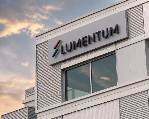 Lumentum Holdings (NASDAQ:LITE) rises as AI optics push lifts stock despite Nasdaq slump