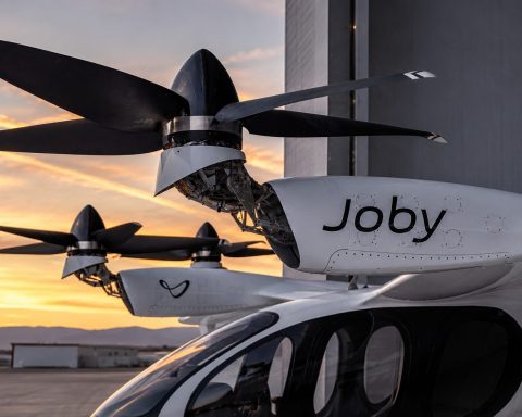 Joby Aviation (NYSE:JOBY) volume surges as shares stay under key 2026 financing levels