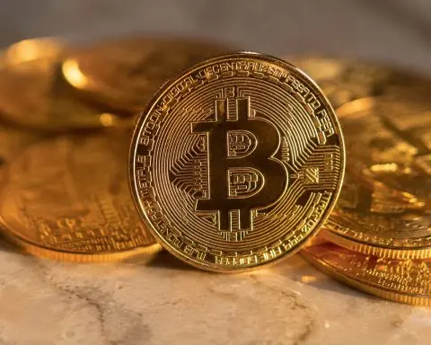 Bitcoin breaks below $60,000, retail slows, AI stocks attract money