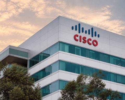 Cisco stock slips under June peak going into Juneteenth break as AI networking bet under pressure