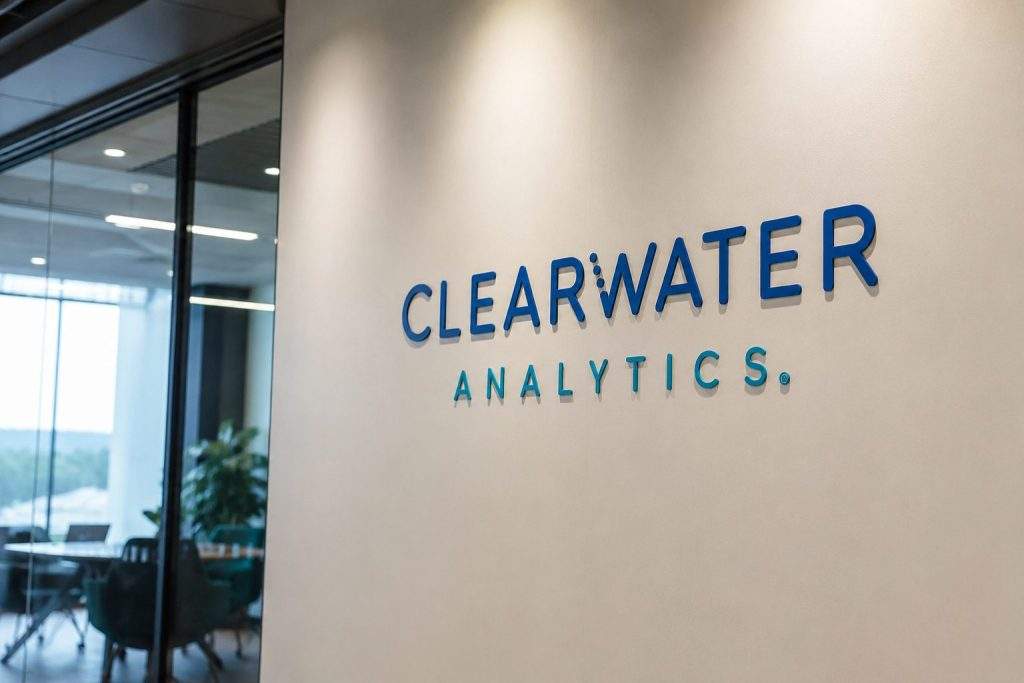 Clearwater Analytics (NYSE:CWAN) ends with 1-cent spread following $8.4B deal