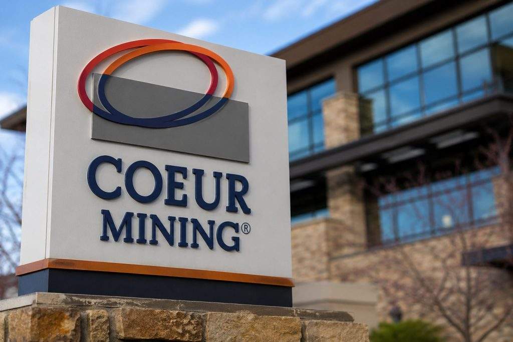 Coeur Mining (NYSE: CDE) lands on MidCap, shares stay flat